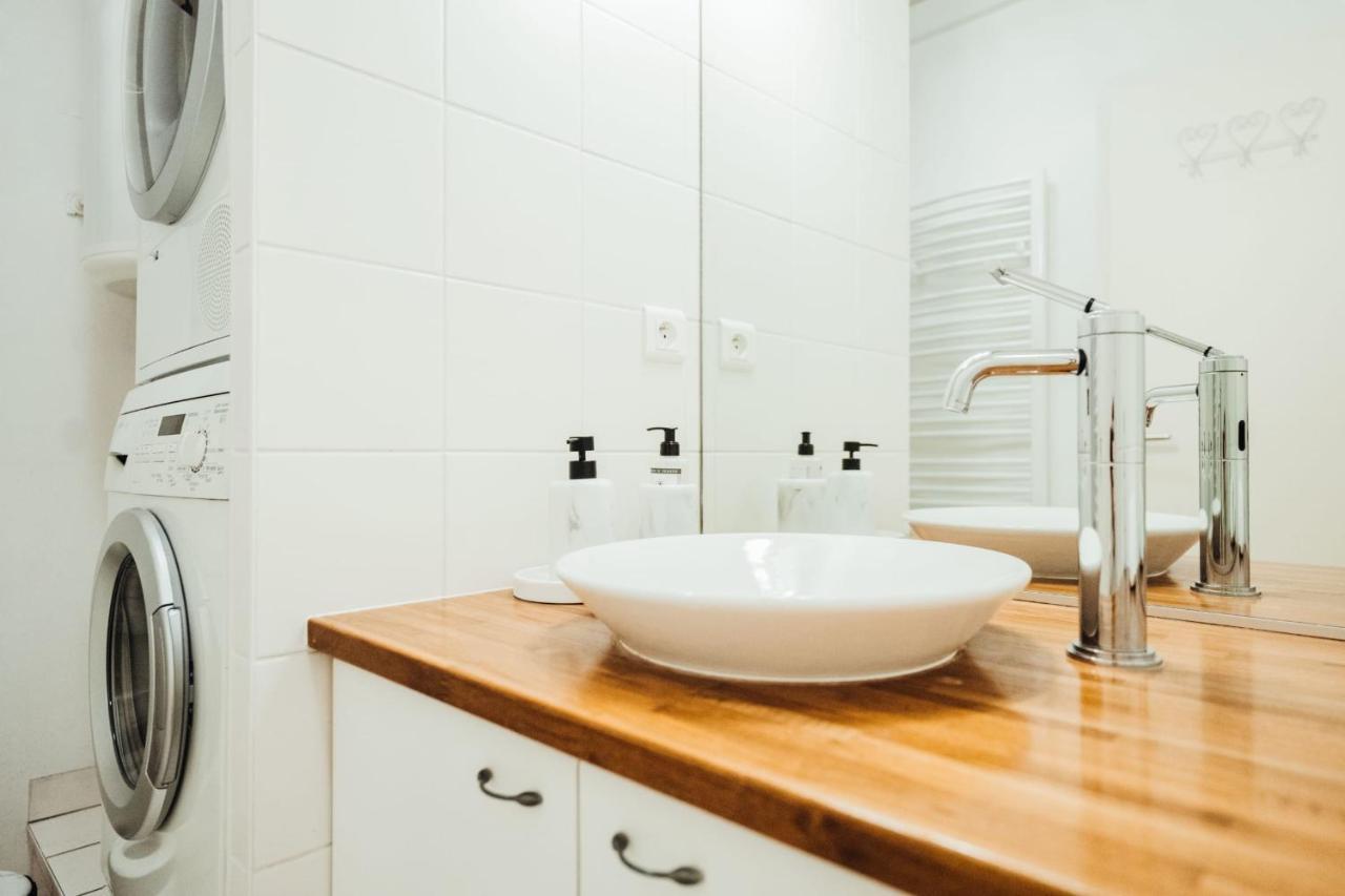 Le White Flat Exceptionnel Proche Lac Apartment Annecy Ngoại thất bức ảnh